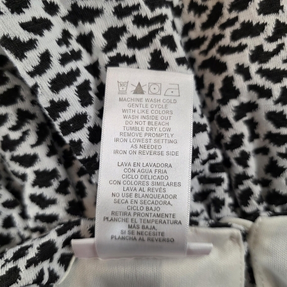 Bonnie Jean Toddler Girl Dress 2T Black White Animal Print Pink Flower - Picture 6 of 6